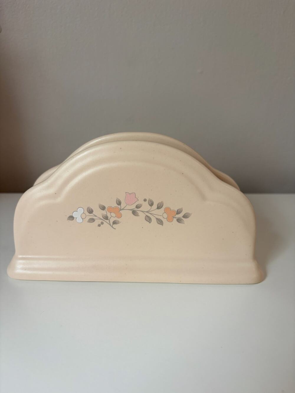 Pfaltzgraff Remembrance Napkin Holder Vintage USA Floral Stoneware 6 7/8”